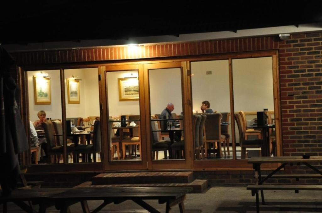 Acorn Lodge Hotel Gatwick & Parking Горлі Екстер'єр фото